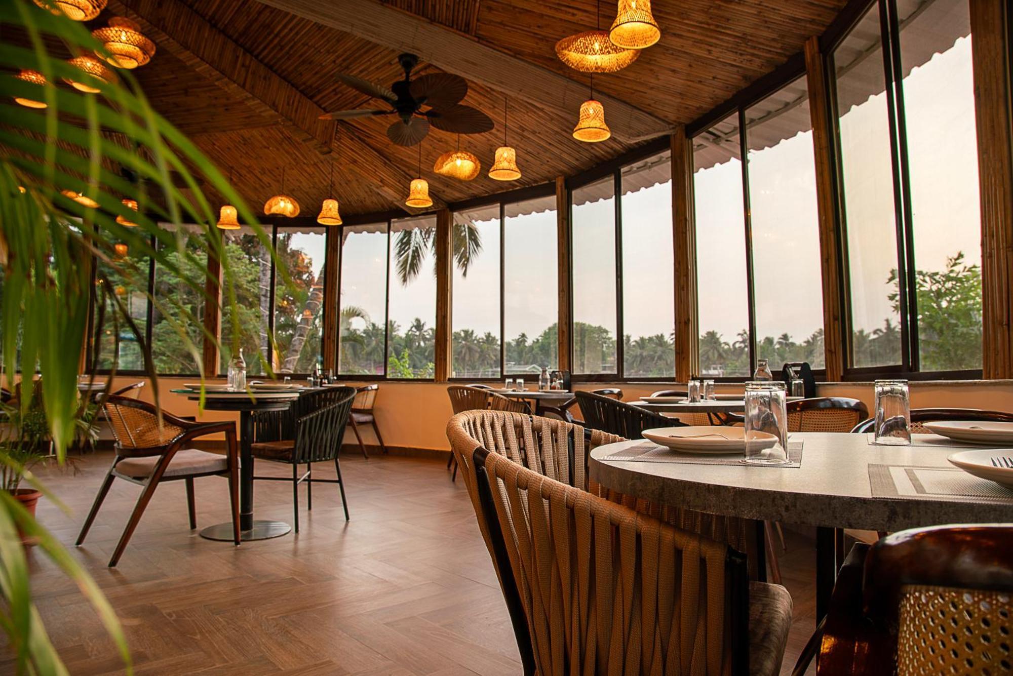 Hotel Treehouse Stamp Colva Exterior foto